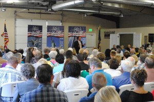 Senator Mike Lee talks with Spanish Fork residents about various issues such as immigration and healthcare. Photo by Ben Lockhart