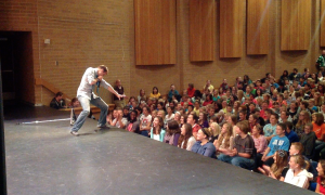 Josh Drean speaks to students at Lehi Junior High School. Photo courtesy of Josh Drean