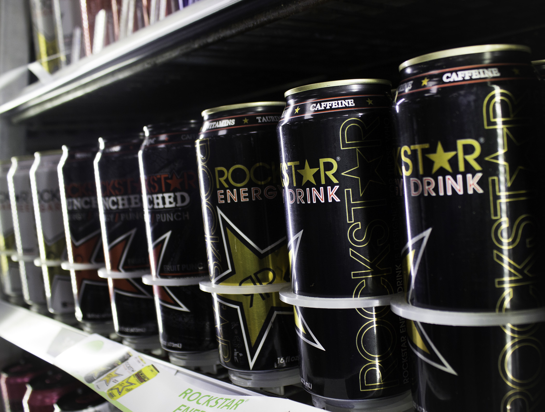 Vitamin-Enriched Energy Drinks : Rockstar energy drink