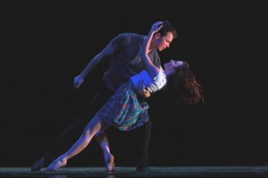 Sarah Cooper and Jeremy Hill dance in the benefit concert for the Syd Riggs Foundation. (Photos by Amanda Carroll, courtesy of the Syd Riggs Foundation.)