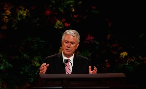 President Dieter F. Uchtdorf, second counselor in the First Presidency, speaks at the Saturday morning session of general conference, 4 October 2014. (Mormon Newsroom)