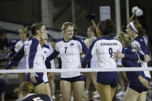 Hannah Robison celebrates a point with the team her teammates earlier this season. (Universe)