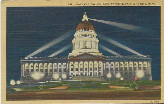 A vintage state capitol post card.