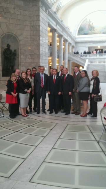 SUU students and administrators pose with Gov. Gary Herbert during "SUU Day at the Capitol."