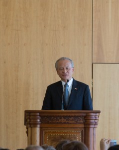 Chinese Ambassador to the United States Cui Tiankai speaks at the Hinckley Center. Tiankai discussed relations between the U.S. and China. (Natalie Bothwell)