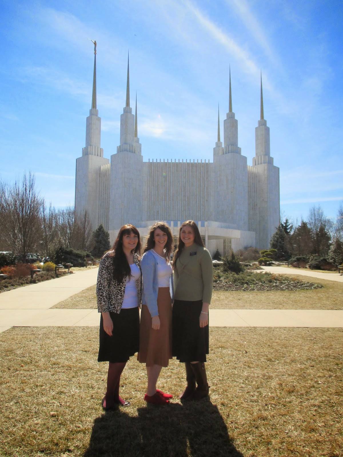 Hailey Maire (center), with her companions Briana Whiteford (left) and Heiteaarri Bertholon (right). 