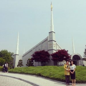 Gayun Kim stands with her mother in front of the Seoul, South Korea LDS Temple. (Gayun Kim)