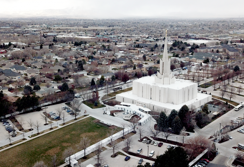 Jordan River Temple open attracts thousands - Daily Universe