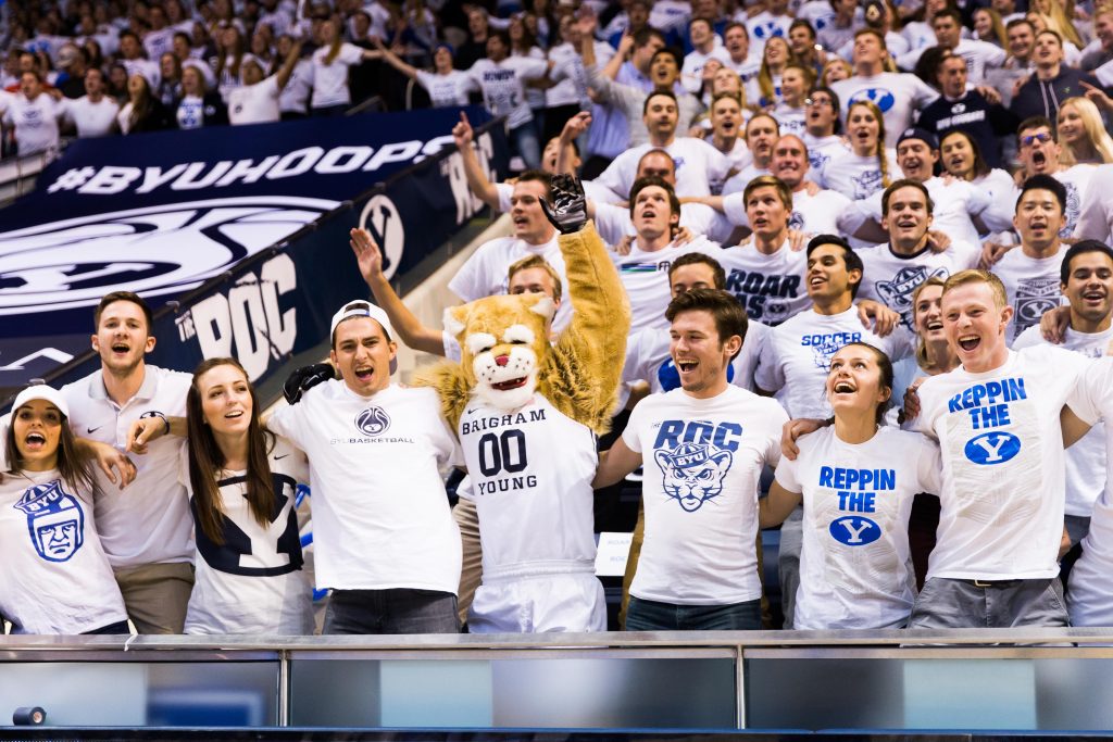 Mika Leads Byu Basketball To Win In Season Opener The Daily Universe 