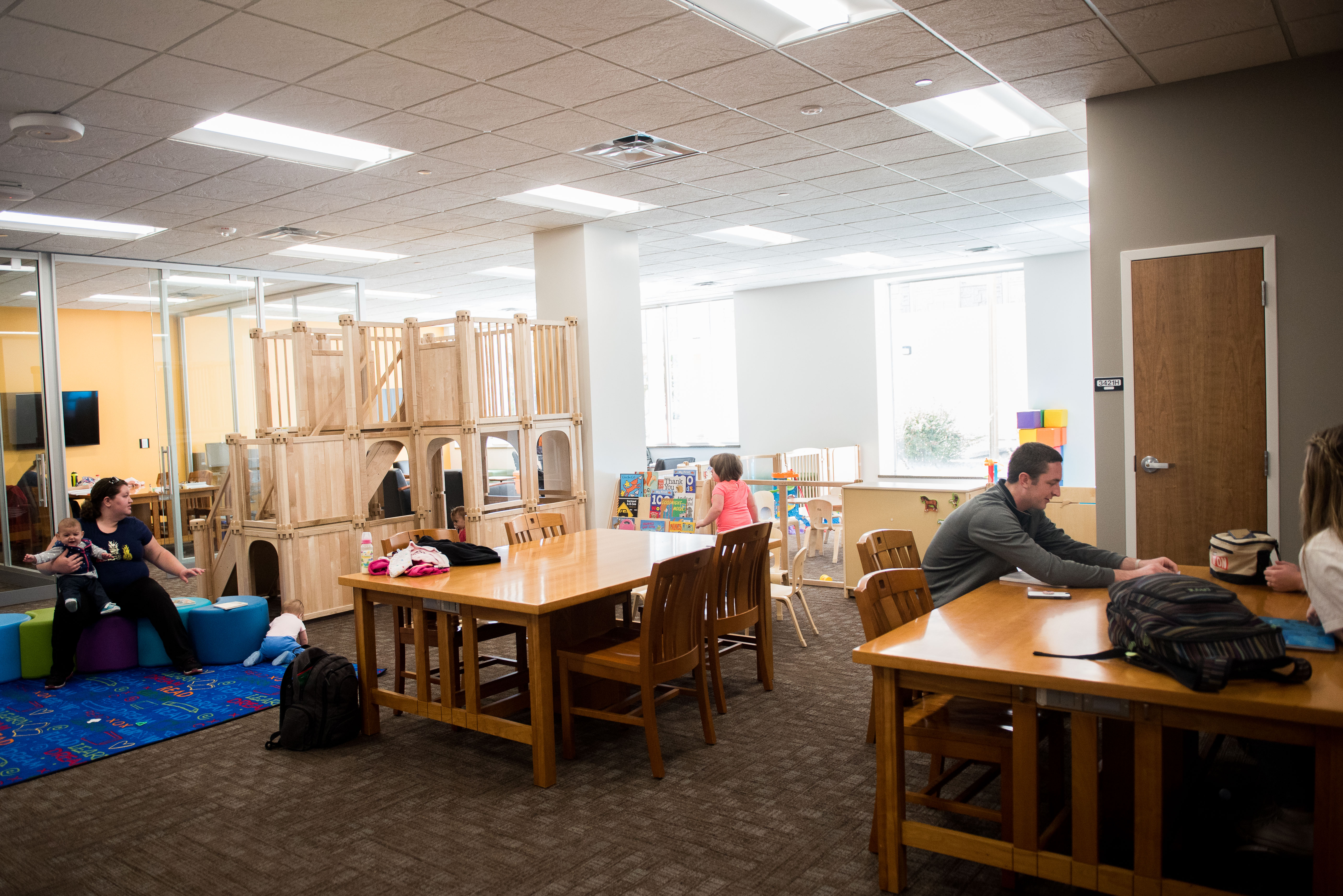 BYU supports young parents with new family-friendly study room - The Daily  Universe