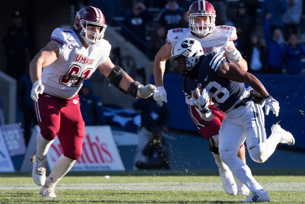 BYU football: Cougars drop final home game to UMass 16-10