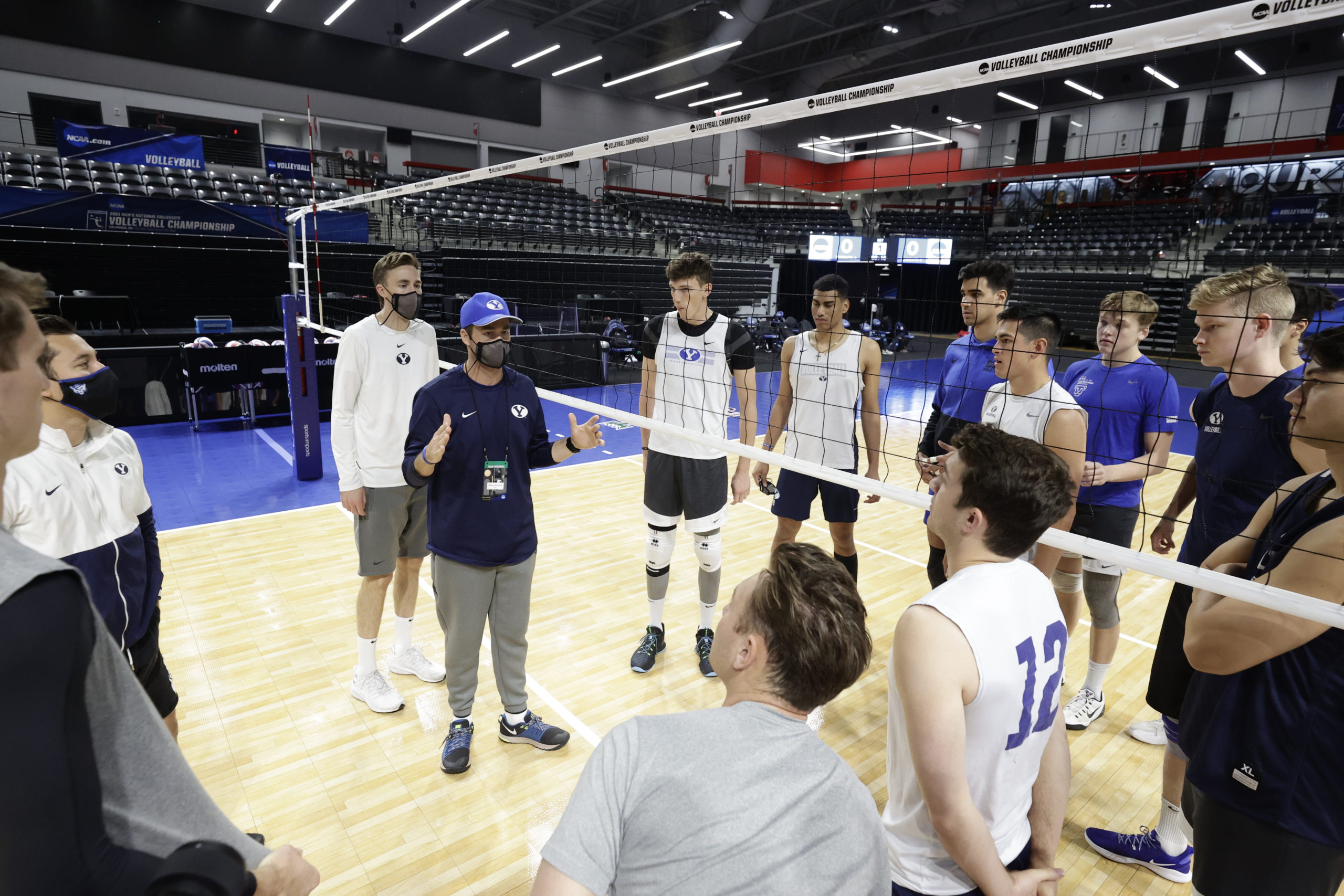 BYU men's volleyball begins national championship run against Lewis