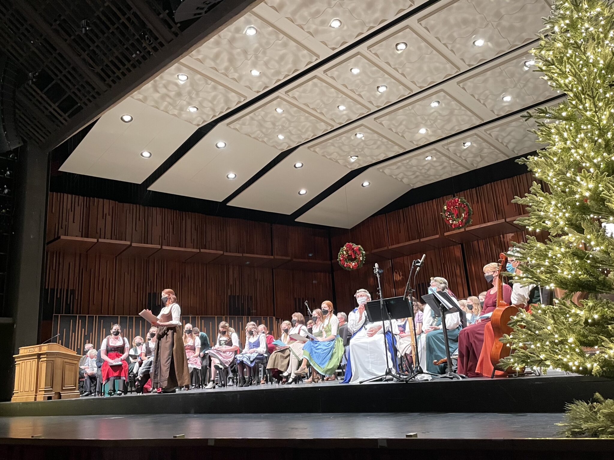 Adventsingen brings Christmas cheer to the community