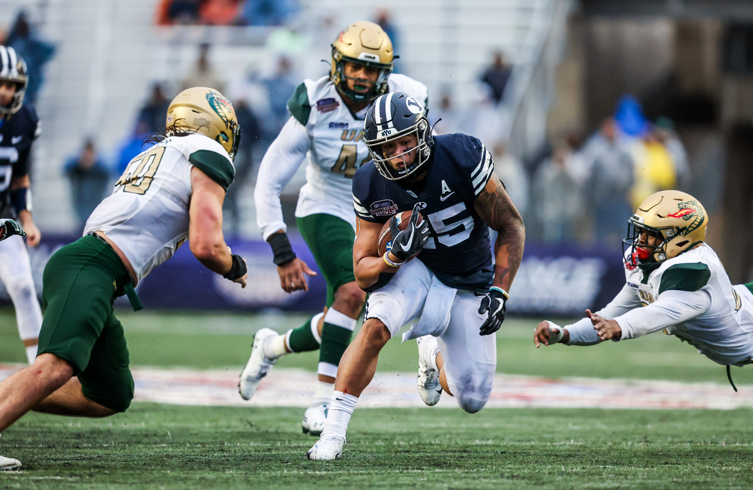 BYU football stumbles 31-28 to UAB in Independence Bowl