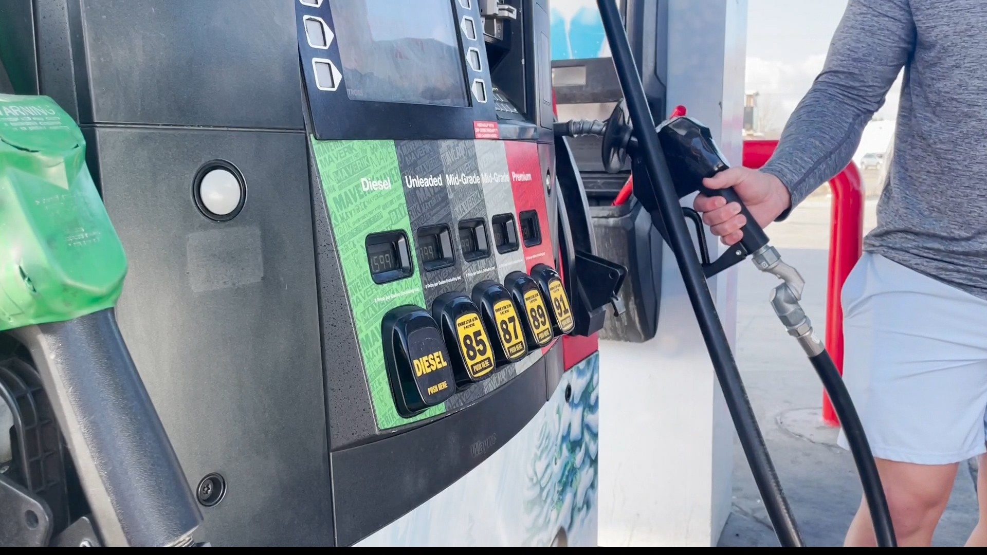 utah-gas-prices-escalate-to-record-high-the-daily-universe