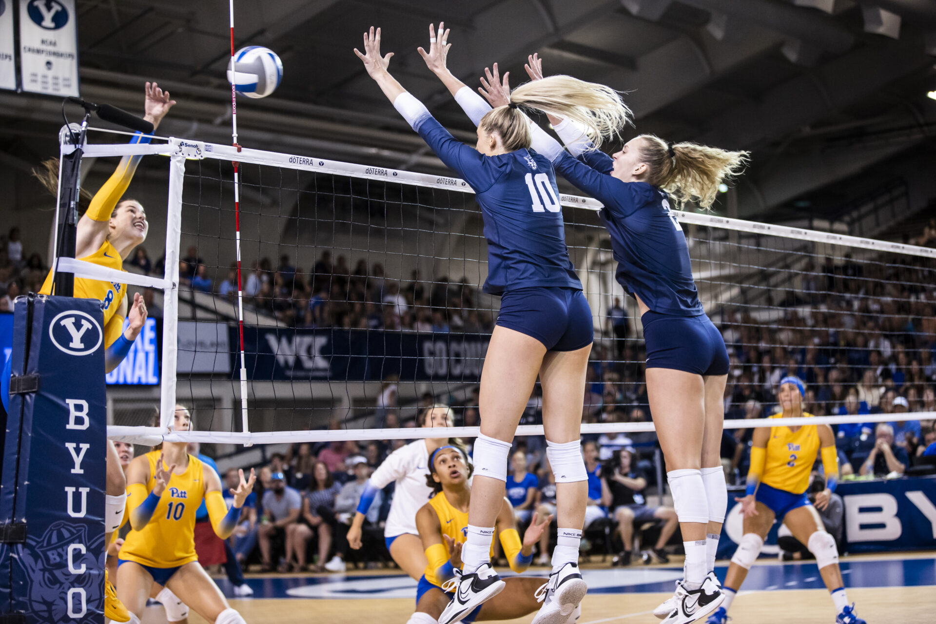 BYU women’s volleyball snaps 30match home win streak in four set loss