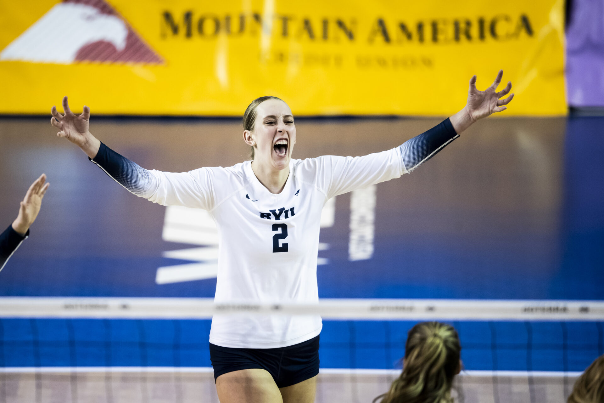 Byu Womens Volleyball Middle Blocker Heather Gneiting Is Helping Build The Future By Being The 9856